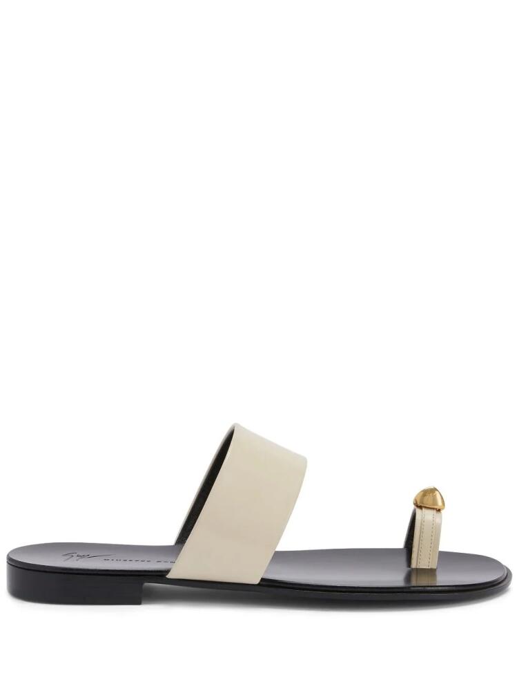 Giuseppe Zanotti Norbert strap-detail leather sandals - White Cover