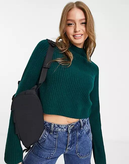 Monki ribbed knitted sweater in forest green-White Cover