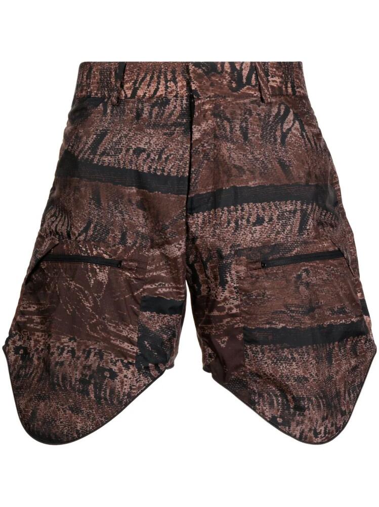 Olly Shinder graphic-print asymmetric shorts - Brown Cover