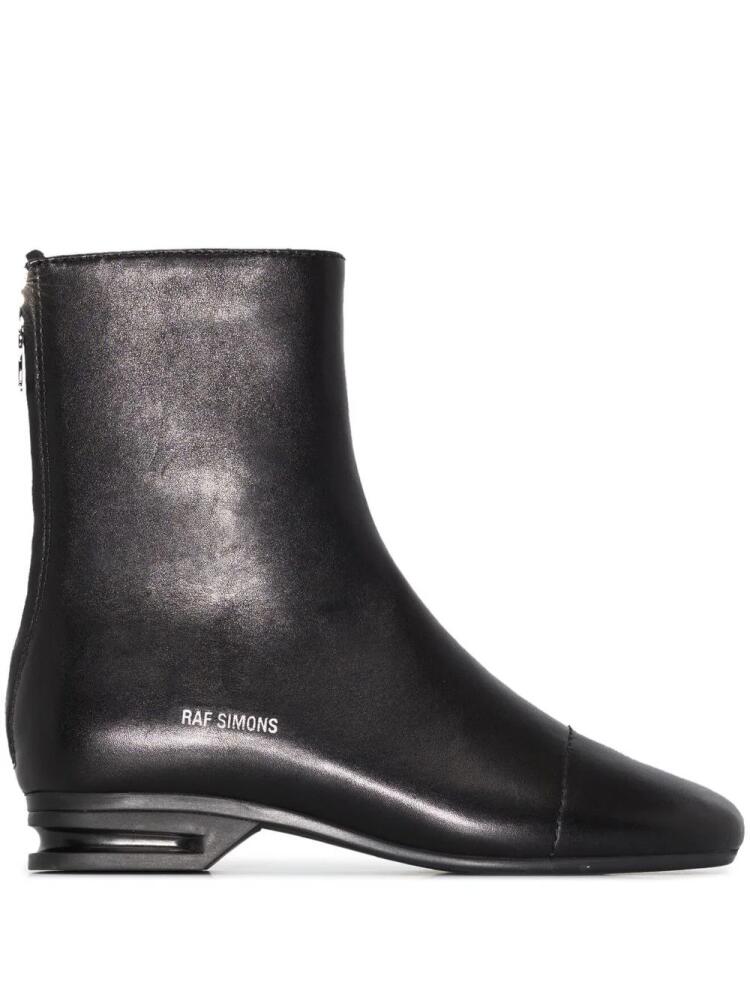 Raf Simons round toe ankle boots - Black Cover