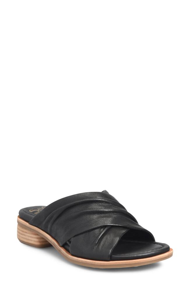 Söfft Fallon Slide Sandal in Black Cover