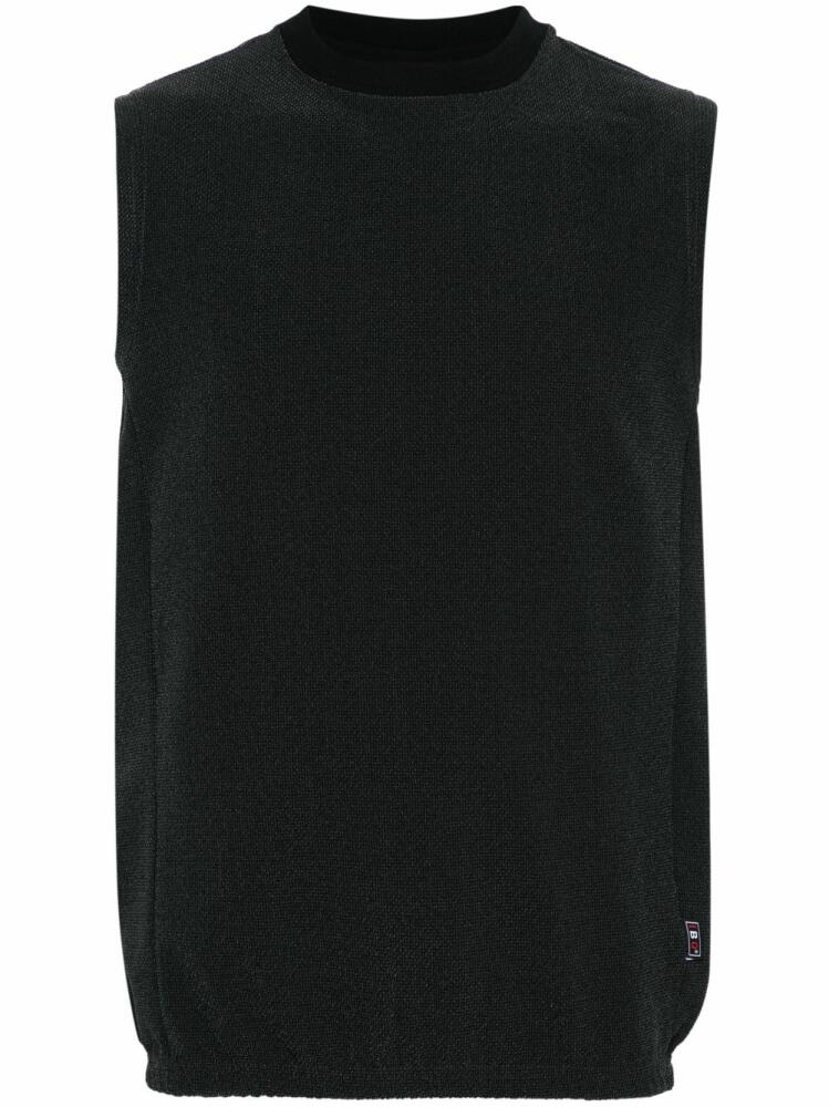 GR10K IBQ textured vest - Black Cover