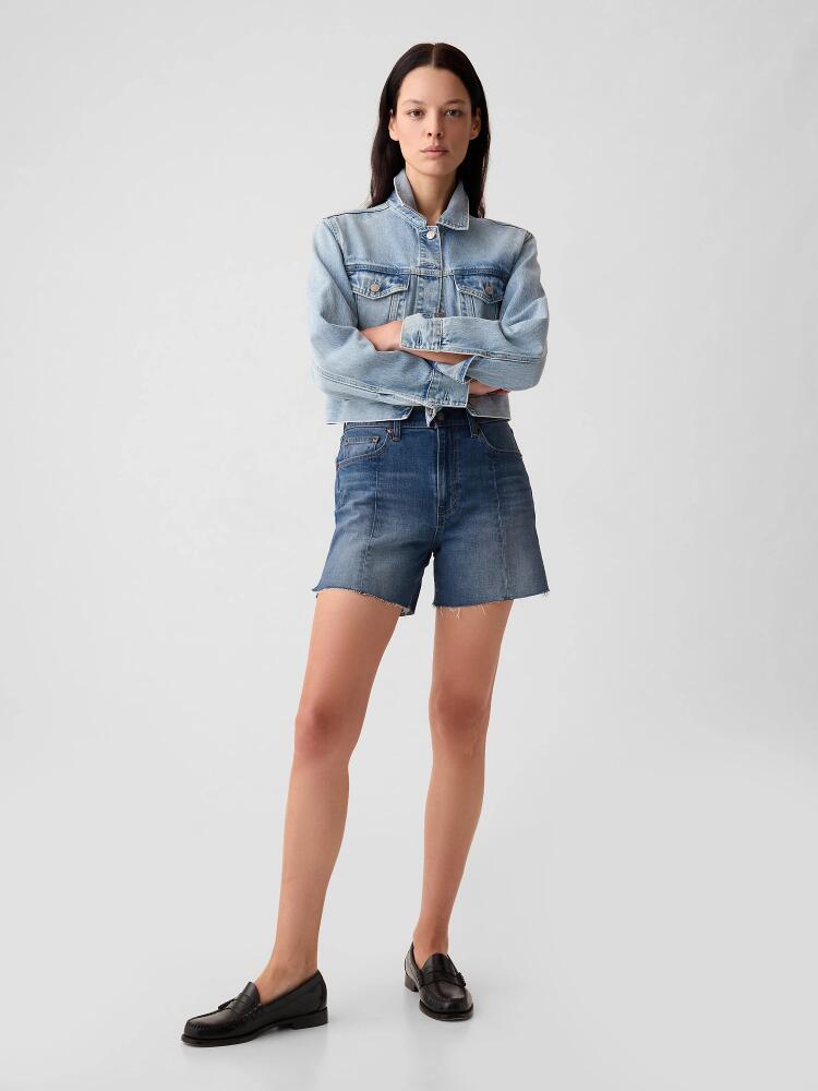 Gap 4" High Rise Girlfriend Denim Shorts Cover