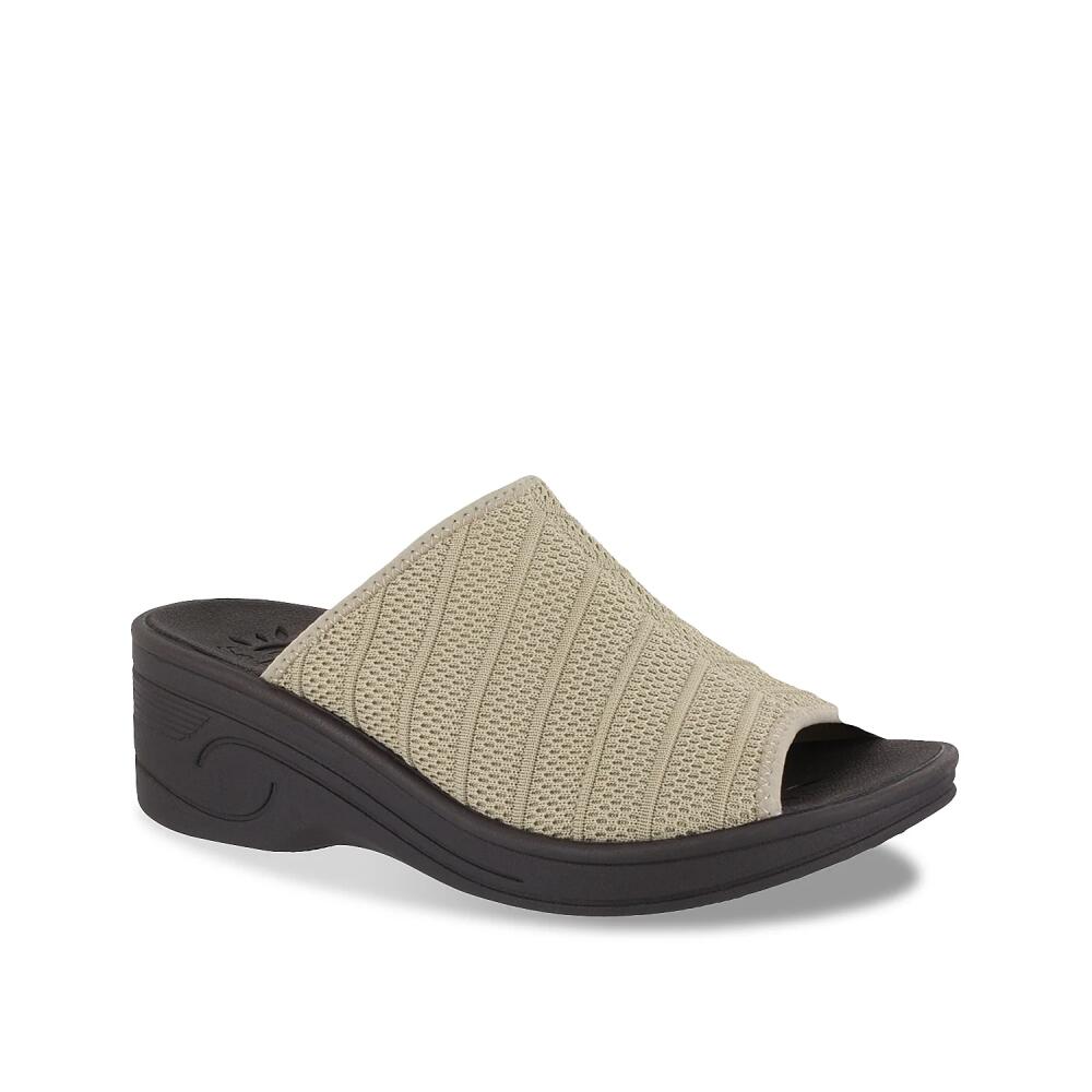 Easy Street Airy Wedge Sandal | Women's | Beige Cover