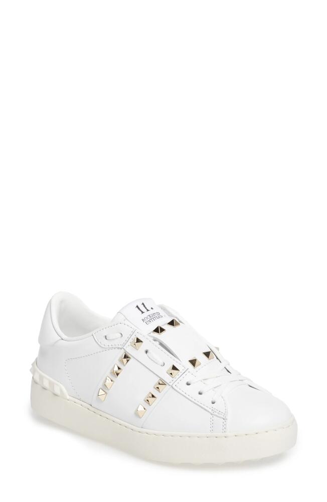 Valentino Garavani Rockstud Sneaker in White Leather Cover