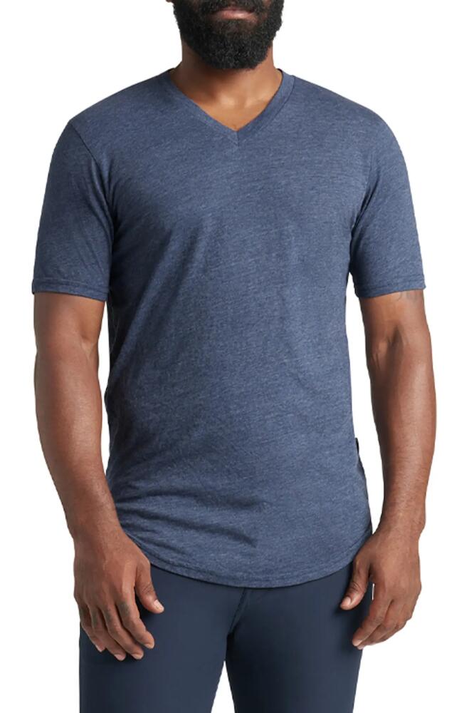 Goodlife Triblend Scallop Hem T-Shirt in Midnight Cover