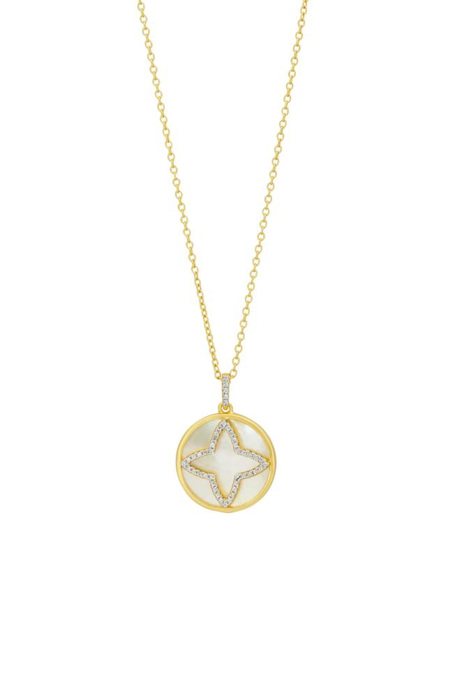 FREIDA ROTHMAN Coastal Clover Pendant Necklace in Mother Of Peral/Silver/gold Cover