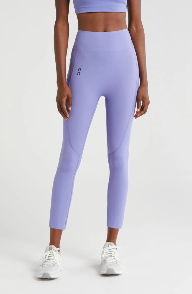 On Movement Performance Pocket Leggings in Blueberry Cover