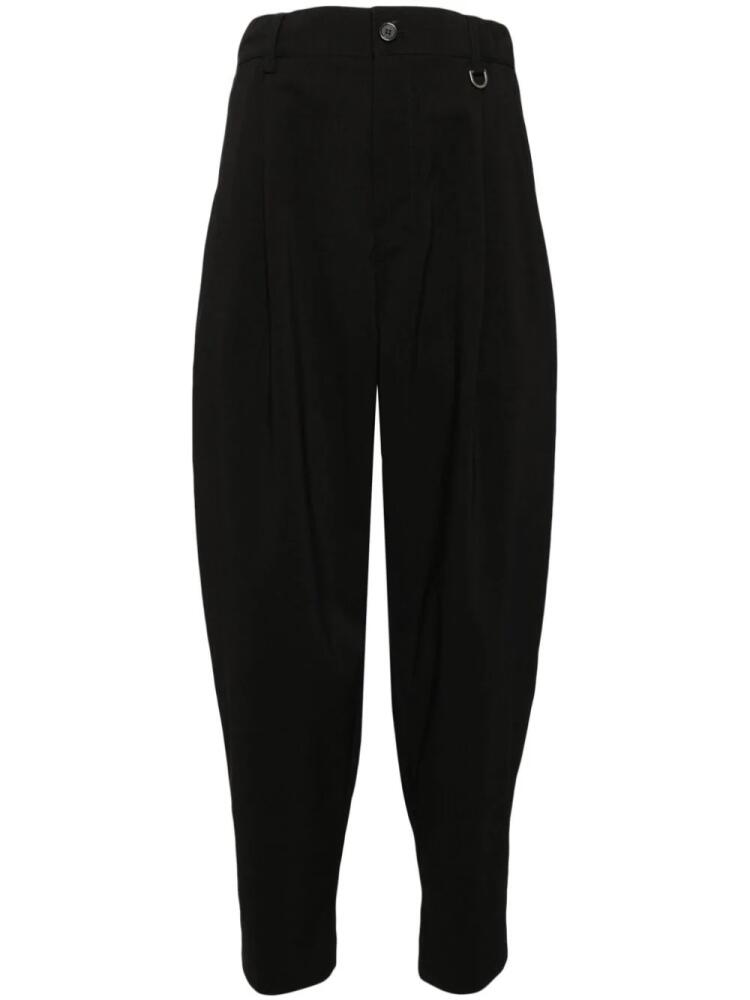 SONGZIO pleated tapered trousers - Black Cover