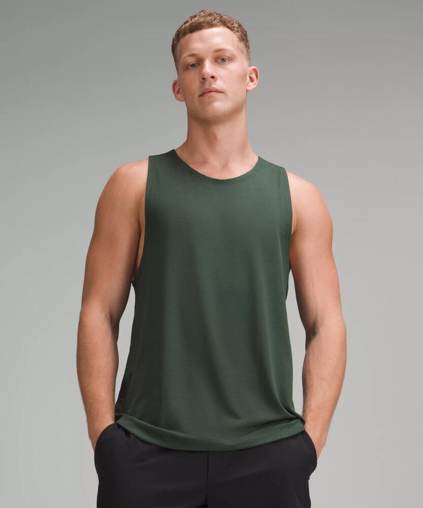 lululemon License to Train Tank Top Cover