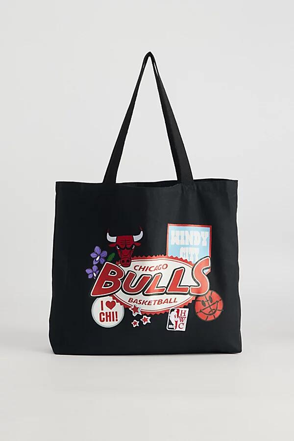 Mitchell & Ness NBA Patch Tote Bag in Red Cover