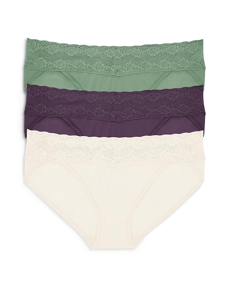 Natori Bliss Perfection V-Kinis, Set of 3 Cover