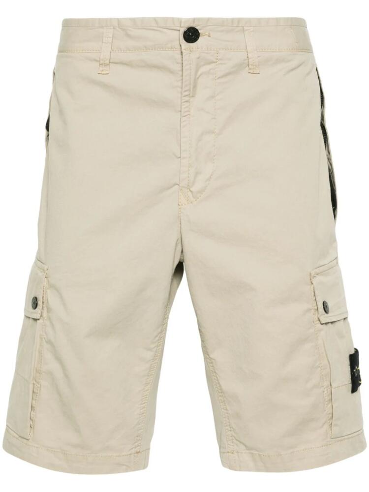 Stone Island Compass-badge cargo shorts - Neutrals Cover