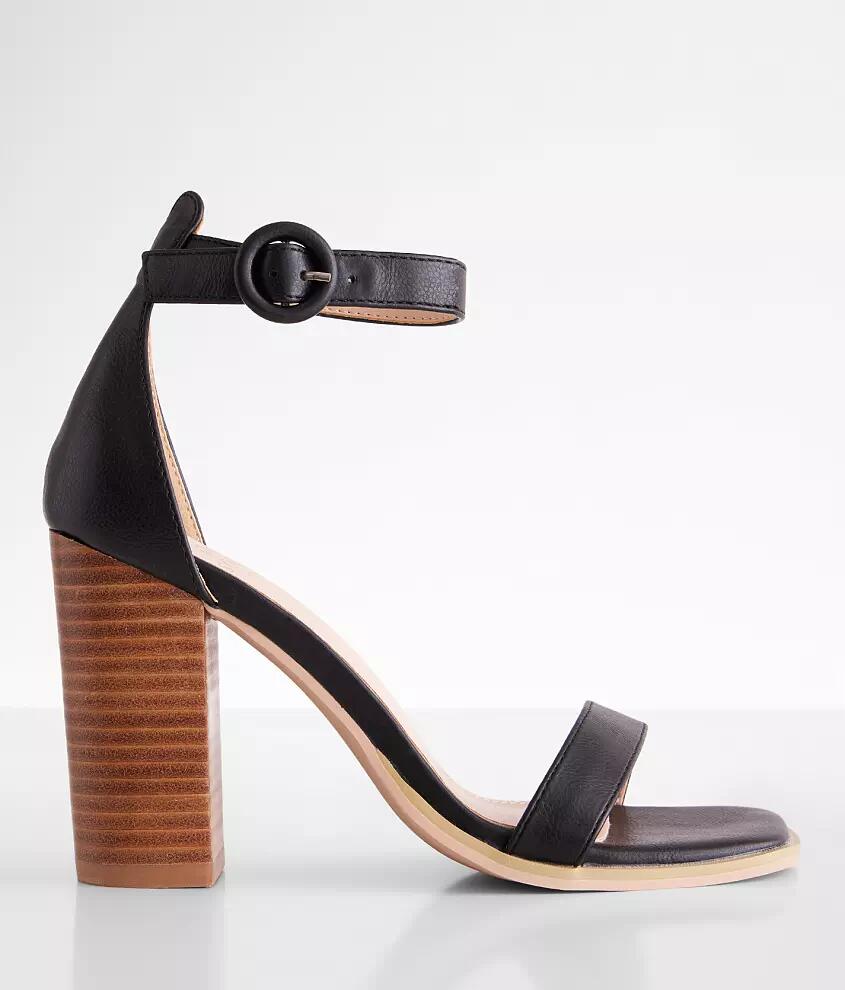 Oasis Society Nyla Heeled Sandal Cover