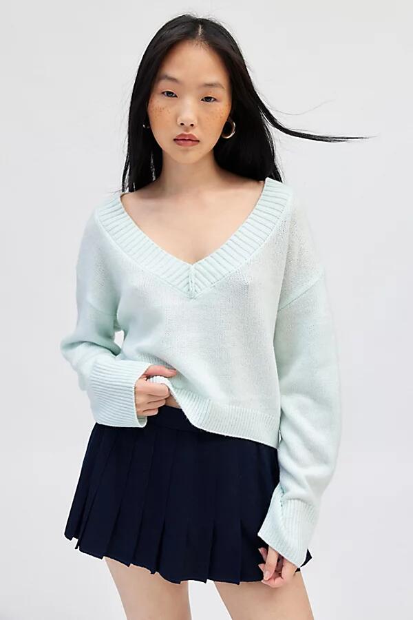 BDG Jenna V-Neck Sweater in Blue Cover