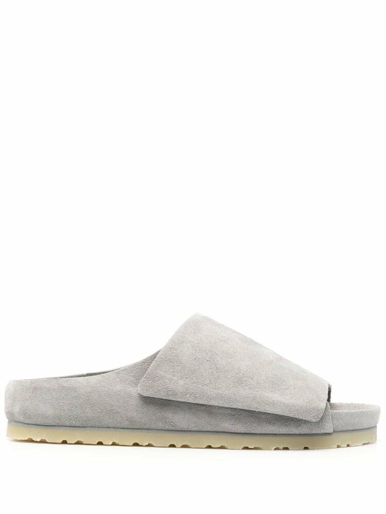 Fear Of God slip-on suede slippers - Grey Cover