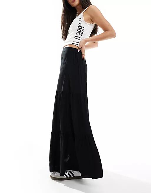 Monki maxi tiered skirt in black Cover