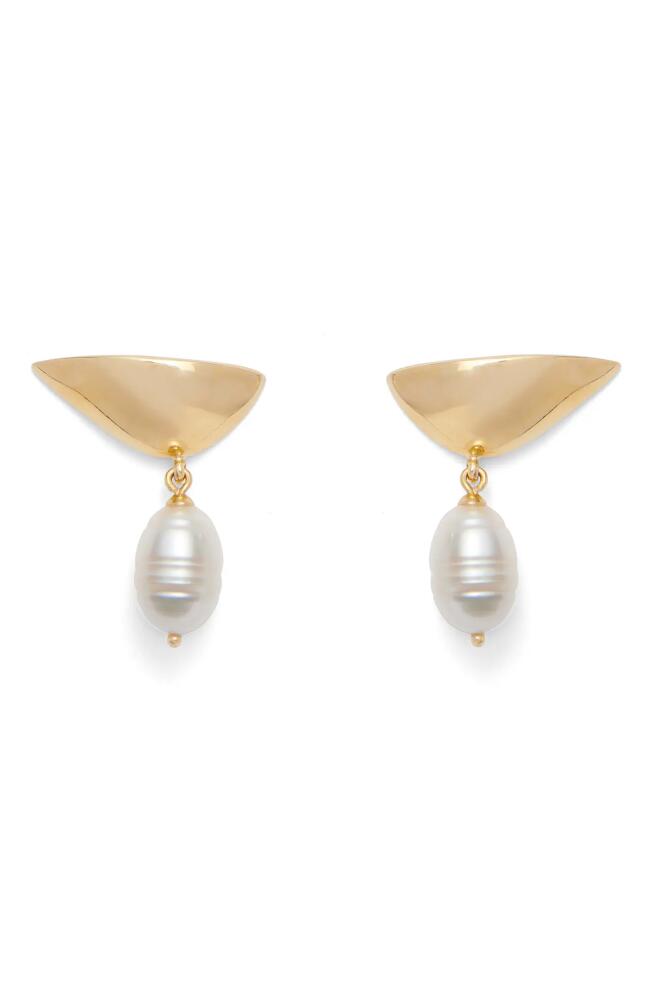 Lady Grey Freshwater Pearl Lobe Earrings in Gold/White Pearl Cover