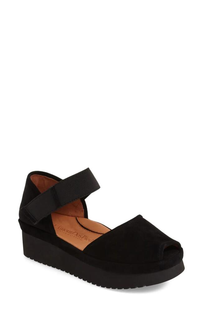 L'Amour des Pieds Amadour Platform Sandal in Black Suede Leather Cover