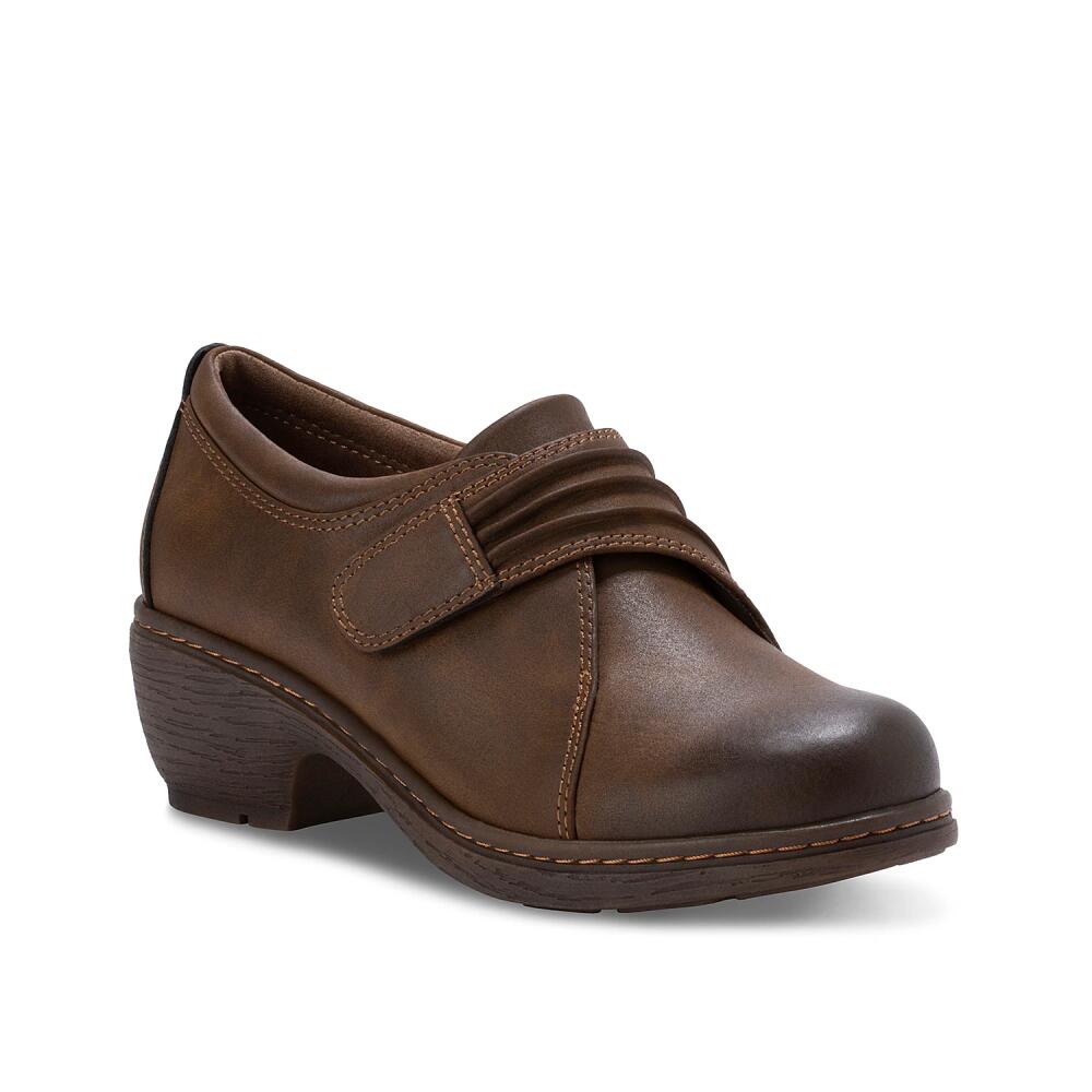 Eastland Maggie SlipOn | Women's | Dark Brown Cover