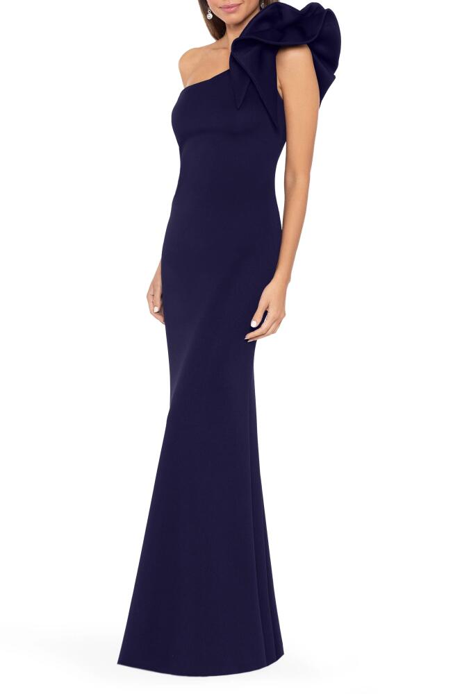 Betsy & Adam Ruffle One-Shoulder Trumpet Gown in Navy Cover