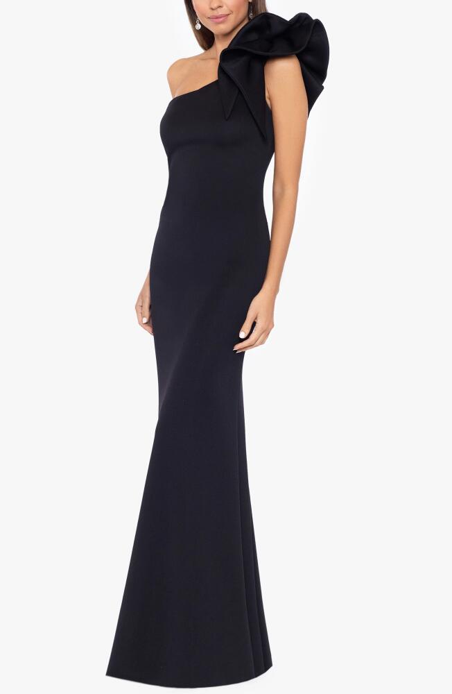 Betsy & Adam Ruffle One-Shoulder Trumpet Gown in Black Cover