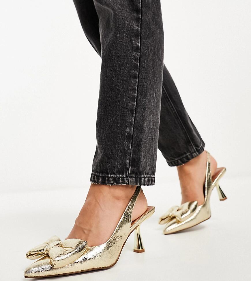 ASOS DESIGN Wide Fit Scarlett bow detail mid heeled shoes in gold Cover