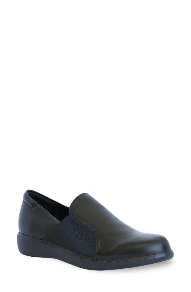 Munro Clay Wedge Slip-On Sneaker in Black Tumbled Leather Cover