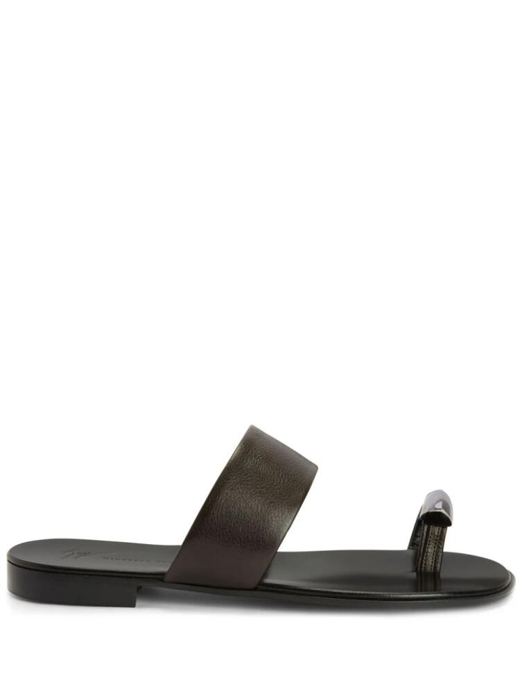 Giuseppe Zanotti Norbert leather sandals - Black Cover