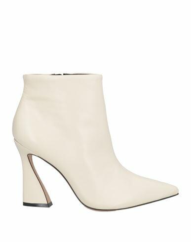 Carrano Woman Ankle boots Cream Soft Leather Cover