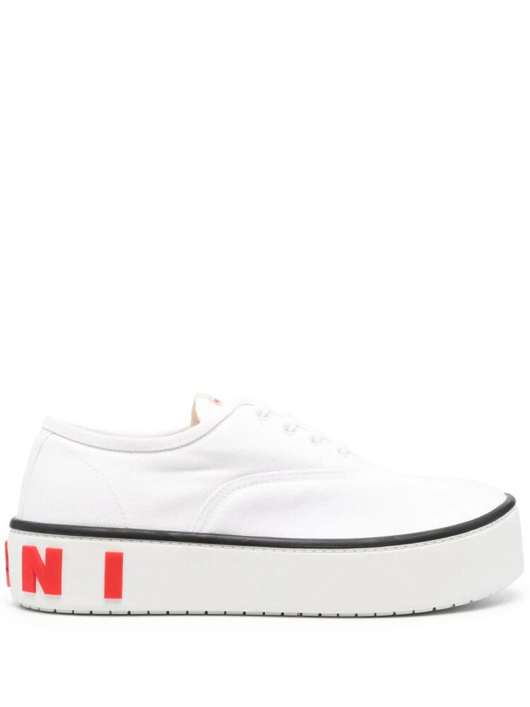 Marni logo-embossed flatform sneakers - White Cover