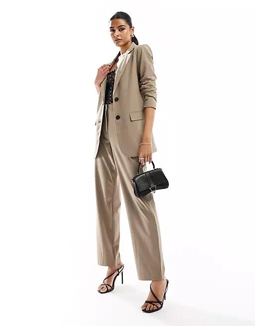 Vila longline loose fit blazer in brown - part of a set-Neutral Cover