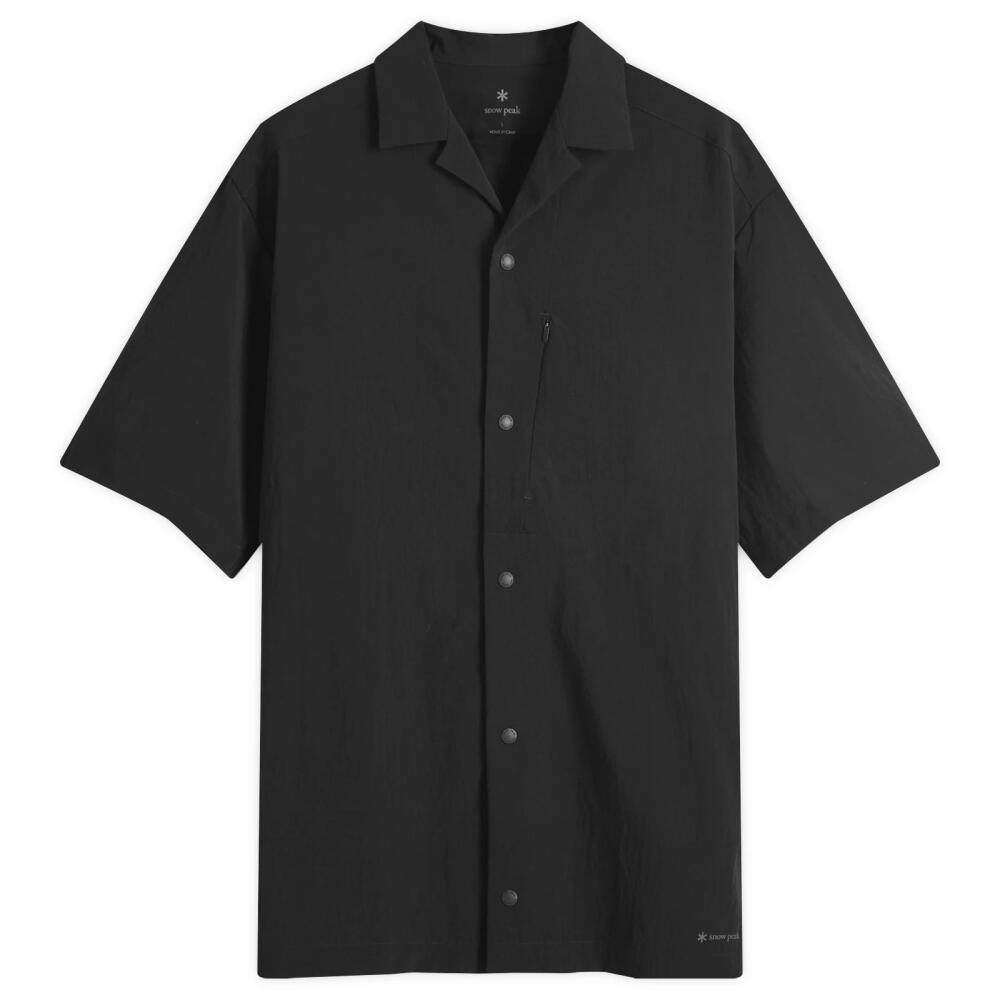 Snow Peak Men's Breathable Quick Dry Vacation Shirt in Black Cover