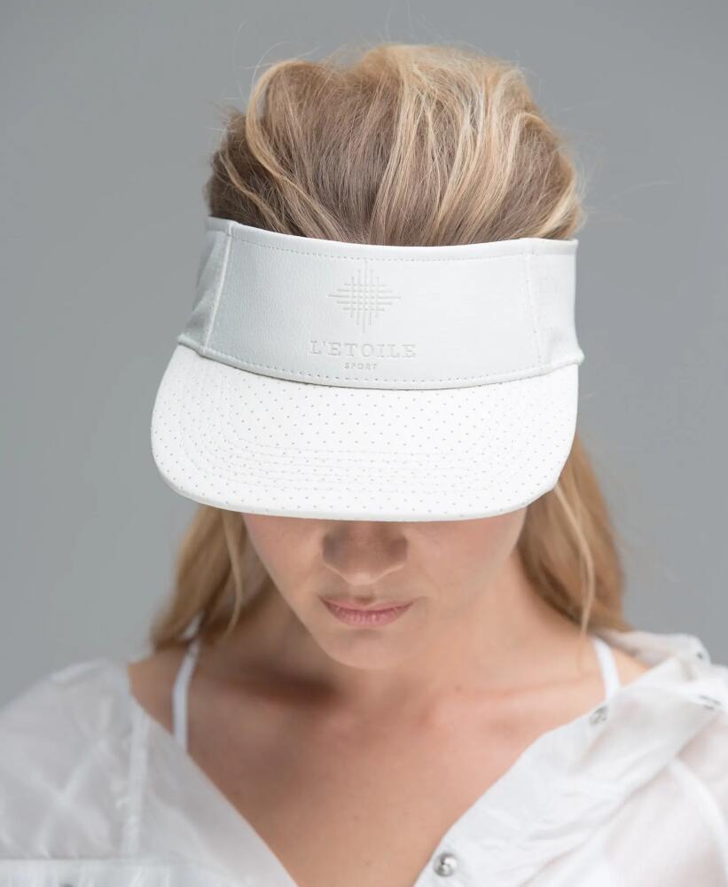 L'ETOILE SPORT VEGAN LEATHER VISOR in White/white Cover