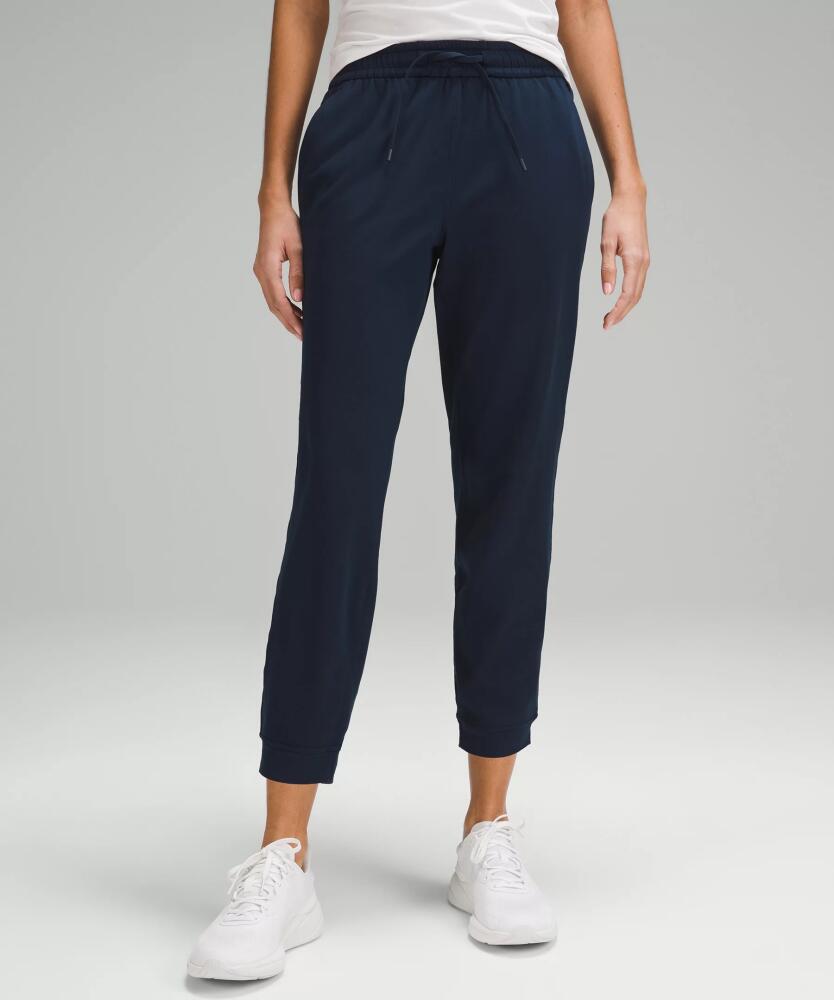 lululemon Soft Jersey Classic-Fit Mid-Rise Joggers 7/8 Length Cover