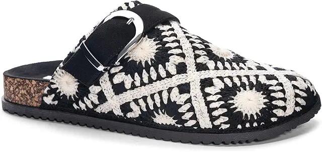 Dirty Laundry Bunches (Black/White) Women's Slippers Cover