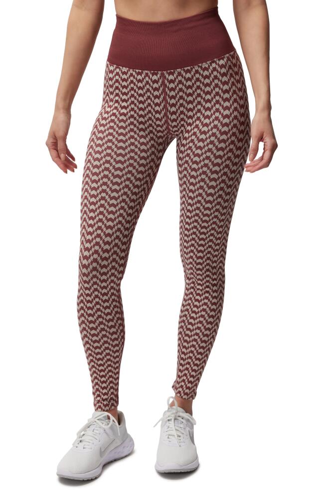 Spiritual Gangster Seamless Geo Rib 7/8 Leggings in Canyon Geo Burgundy Cover