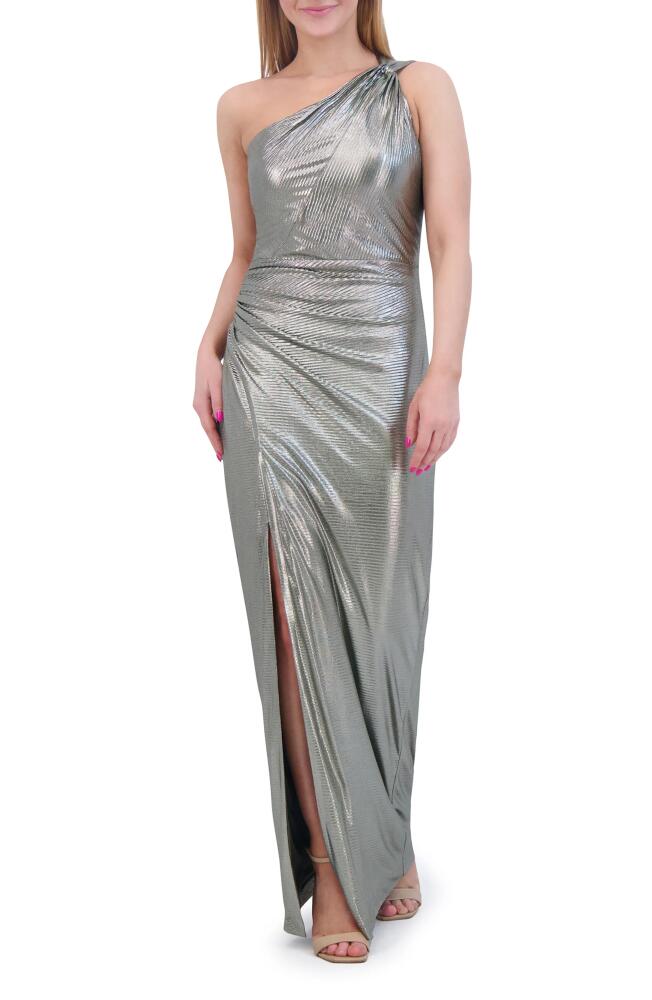 Vince Camuto Metallic One-Shoulder Body-Con Gown in Olive Cover