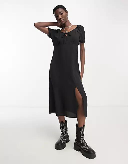 Only puff sleeve milkmaid maxi dress in black Cover