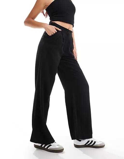 Reclaimed Vintage mensy wide leg pants in linen mix-Black Cover