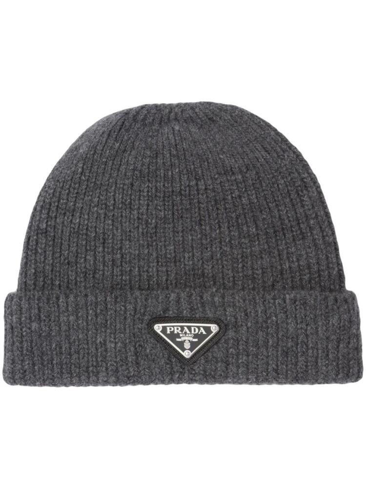 Prada triangle-logo wool-cashmere beanie - Grey Cover