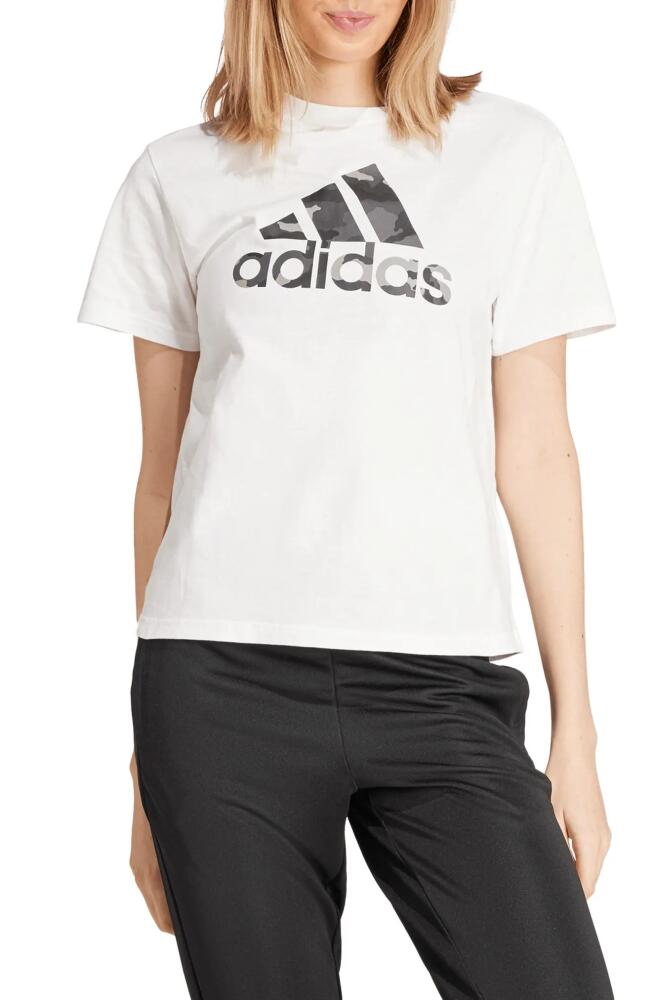 adidas Camo Logo Cotton Graphic T-Shirt in White Cover