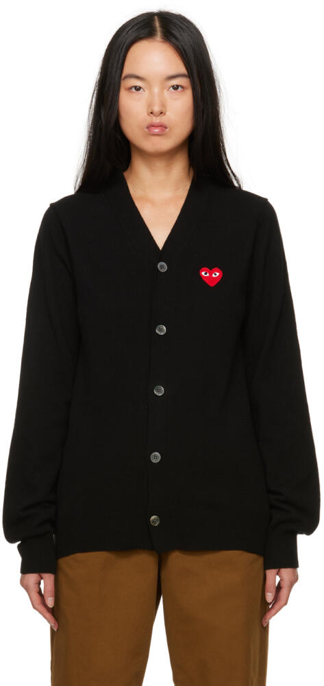 COMME des GARÇONS PLAY Black Heart Patch Cardigan Cover