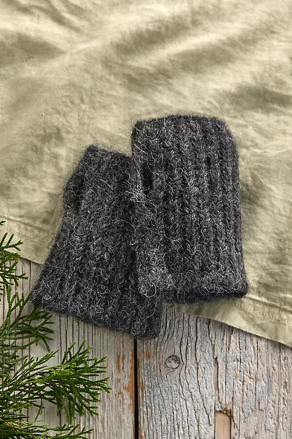 Terrain Fingerless Alpaca Gloves Cover