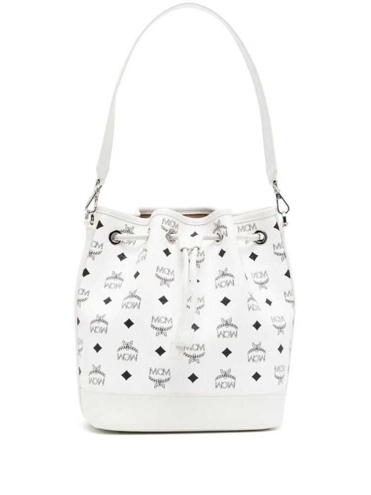 MCM medium Dessau logo-print bucket bag - White Cover