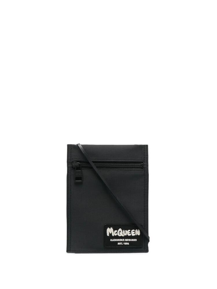 Alexander McQueen logo patch shoulder bag - Black Cover