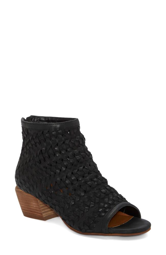 Lucky Brand Mofira Open Toe Bootie in Black Dexter Cover