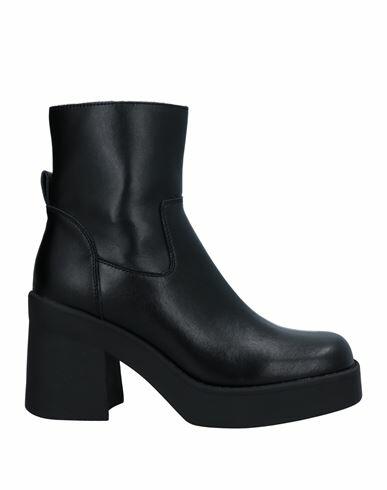 Steve Madden Woman Ankle boots Black Soft Leather Cover