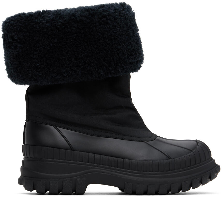 GANNI Black Outdoor High Shaft Faux-Shearling Boots Cover