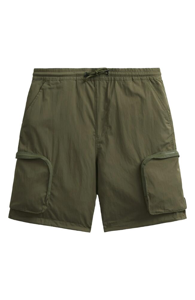 Alpha Industries Pull-On Cargo Shorts in Green Cover